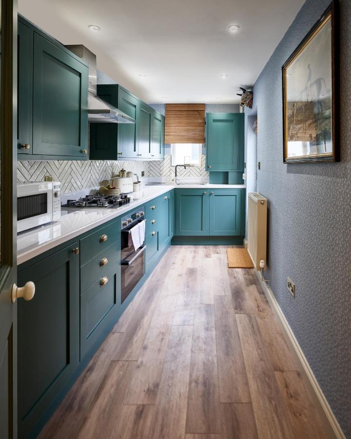 Townhouse Suites- Abbey Row Malmesbury Zewnętrze zdjęcie