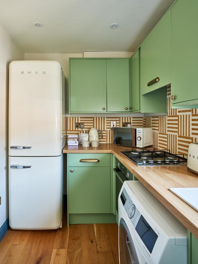 Townhouse Suites- Abbey Row Malmesbury Zewnętrze zdjęcie