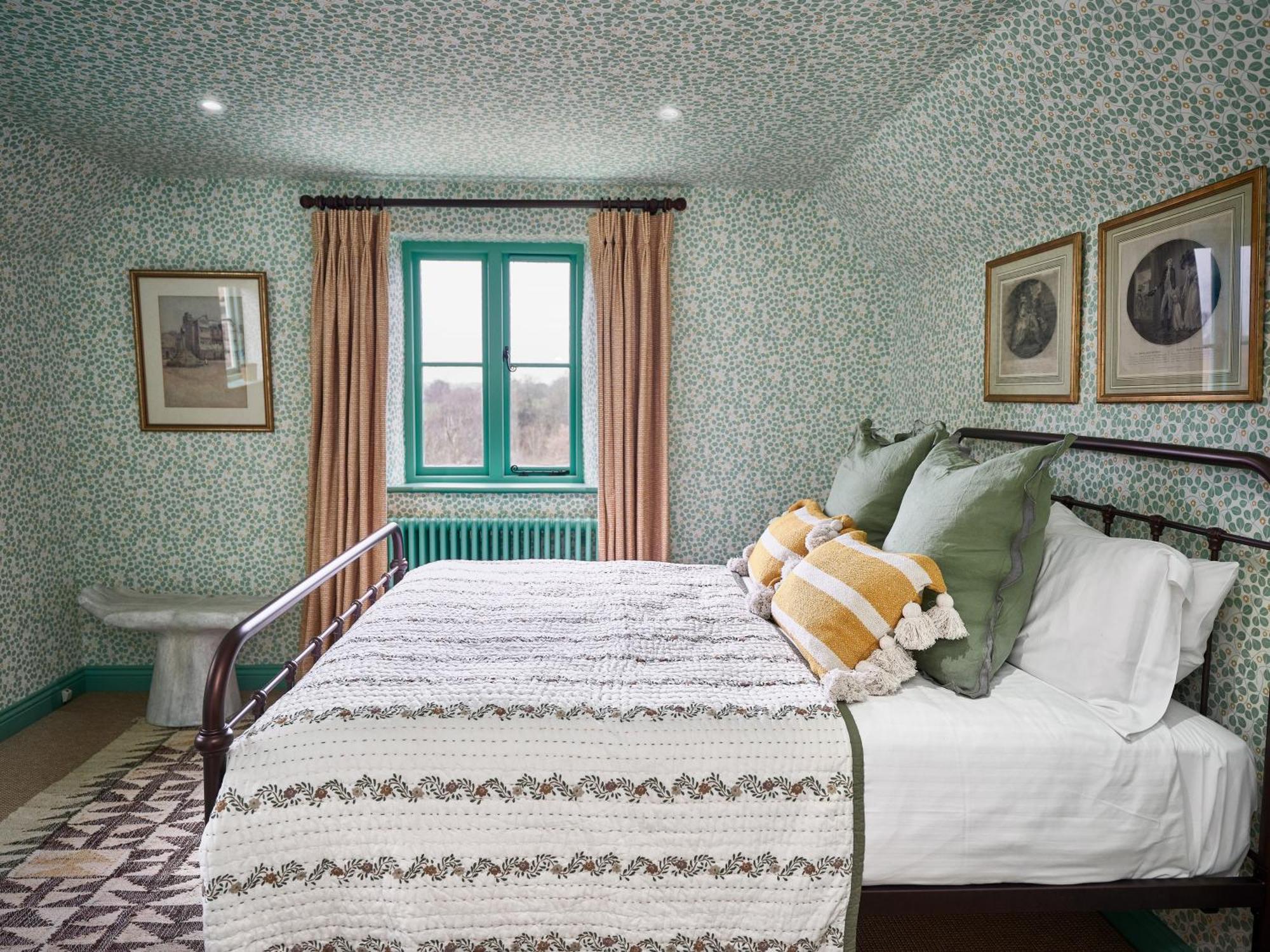 Townhouse Suites- Abbey Row Malmesbury Zewnętrze zdjęcie